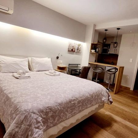 Stylish Studio Near Athens Hilton, Self Check-In! エクステリア 写真